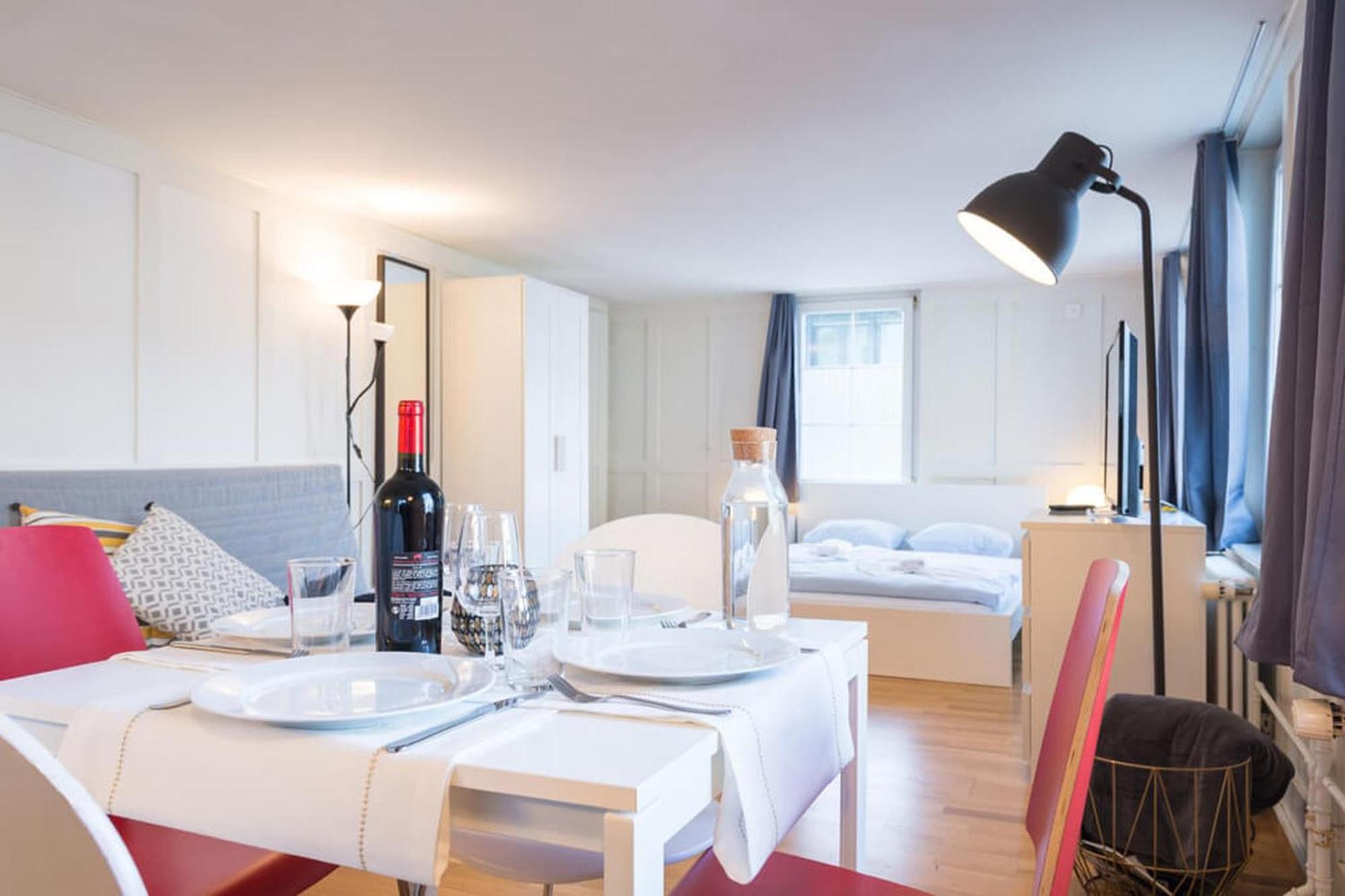 Hitrental Zeughausgasse - Apartment Zug Eksteriør billede